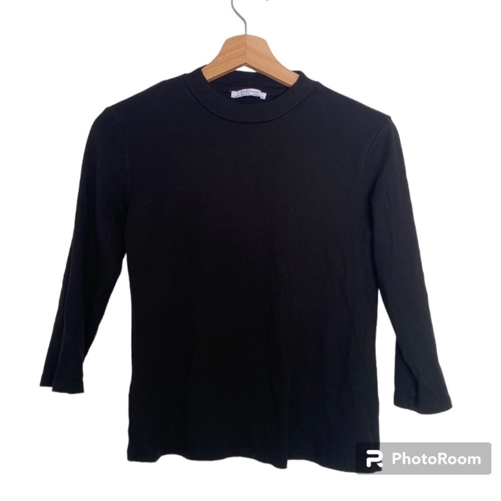 ZARA FITTED CROPPED BLACK SHIRT SIZE LARGE